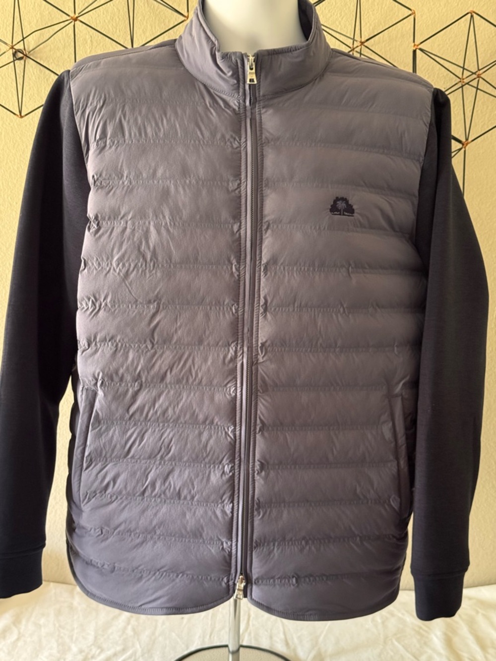 PETER MILLAR Crown Crafted Winsome Golf Jacket - Navy 
Men’s Large